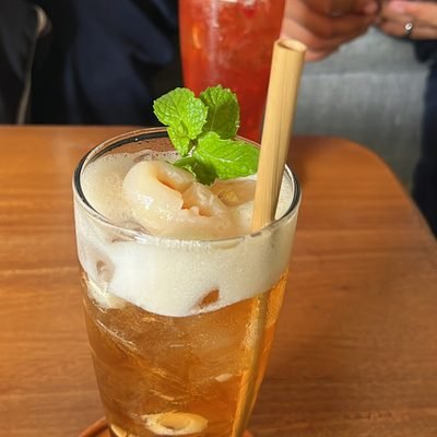 Purun straw in an iced drink